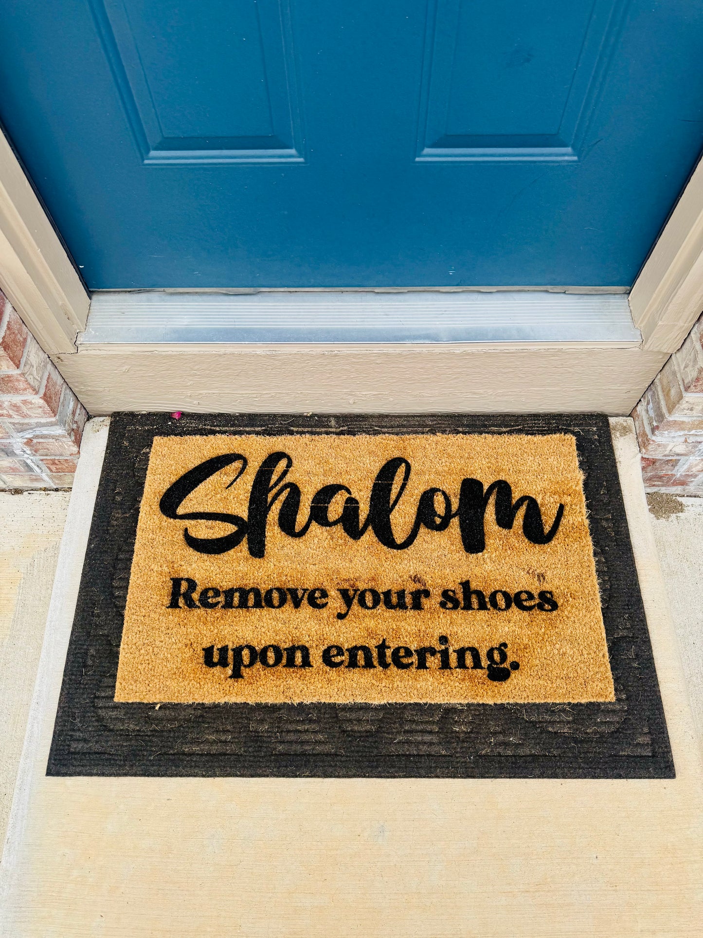 Shalom REMOVE YOUR SHOES UPON ENTERING 18x30 Doormat